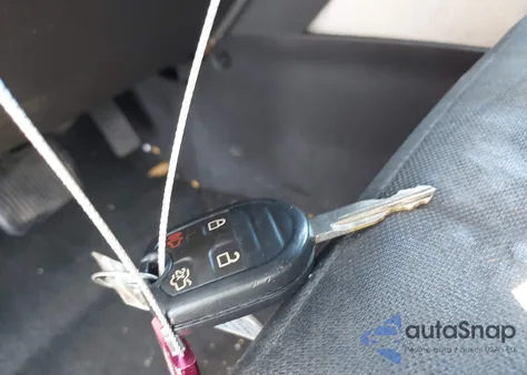 2012 Ford Escape Xlt z USA, uszkodzony, nr VIN 1FMCU0D79CKC81843